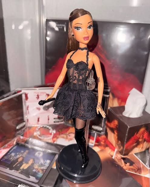 Ariana Grande Eternal Sunshine Tour